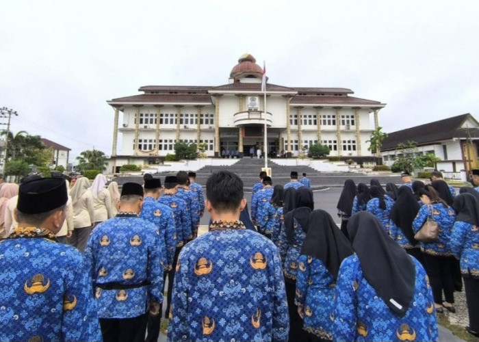 Peduli Kesejahteraan Pegawai Pemkot Pangkalpinang, Molen Wali Kota yang Menaikkan Gaji Tenaga Honorer