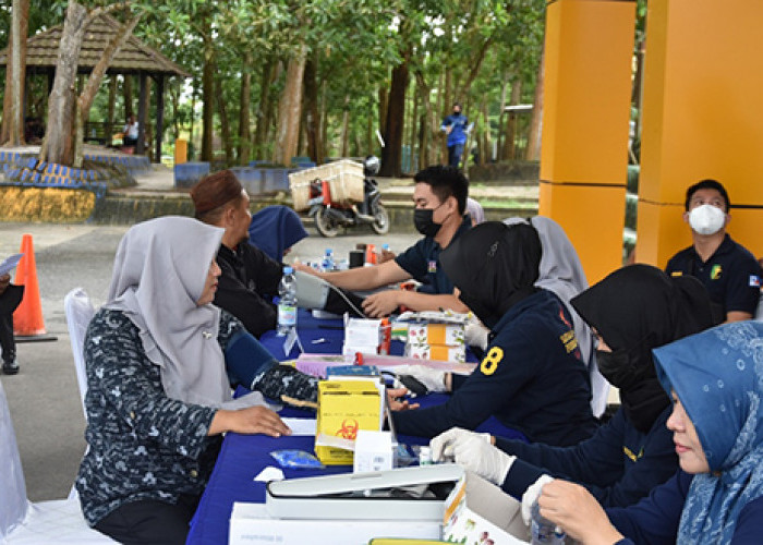 Polda Bangka Belitung dan Biotek Farmasi Indonesia Kolaborasi Cek Kesehatan Gula Darah 