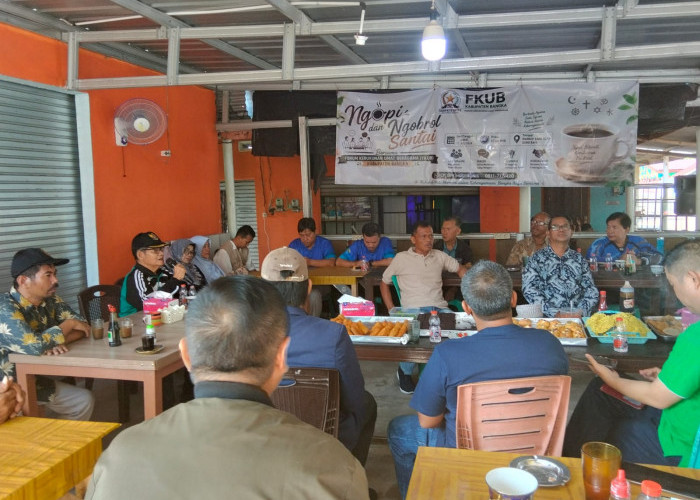 Ngopi Bareng di Warkop, Kesbangpol dan FKUB Perkuat Silaturahmi Jaga Kerukunan Kabupaten Bangka