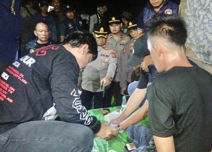 Kapolres Basel Pimpin Penggerebekan Pengedar Sabu Bersama BNNK dan Satpol PP, Barbuk Sabu 4,8 Gram