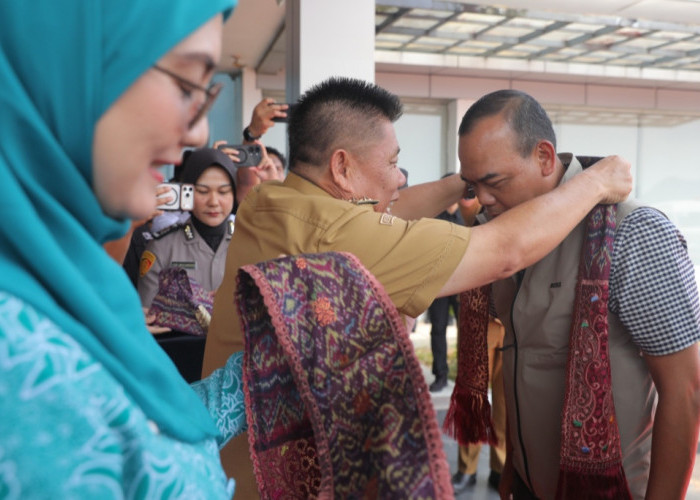 Gubernur Hidayat Arsani Sambut Kapolda Babel yang Baru di Bumi Serumpun Sebalai