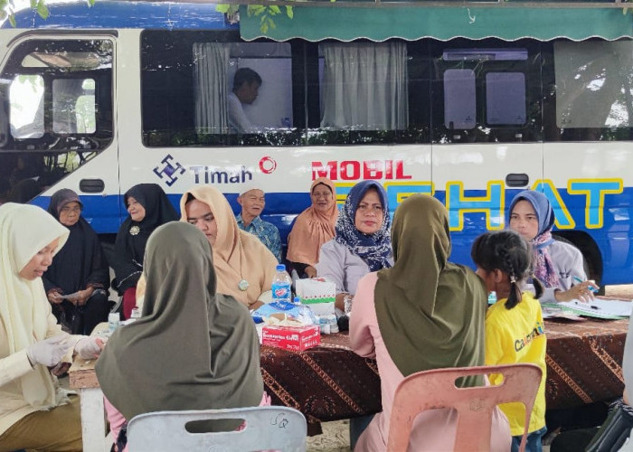 Mobil Sehat PT Timah Tbk Berikan Pelayanan Kesehatan kepada Masyarakat di Kabupaten Karimun