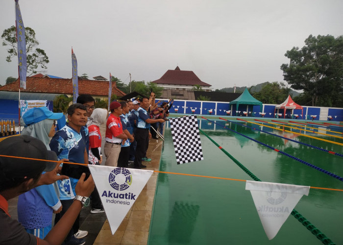Dukung Kemajuan Olahraga Renang, Lanal Babel Gelar Fun Swimming Competition
