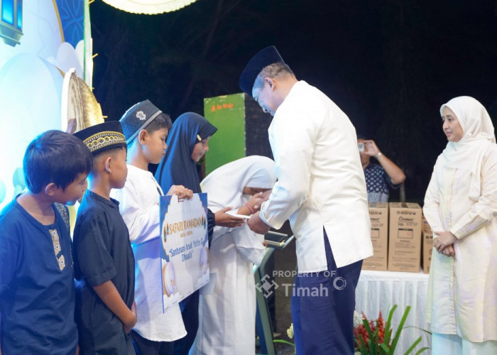 Senyum Nazwa di Safari Ramadan, PT Timah Berbagi Kebahagiaan Bersama Anak Yatim dan Piatu di Kabupaten Bangka 