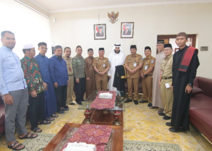 Pj Sekda Babel Antar Kepulangan Syaikh Abdurrahman Al Ausy 