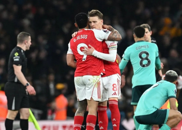 Tampil Mengecewakan, Arsenal Bisa Menang Berkat 2 Gol Bunuh Diri