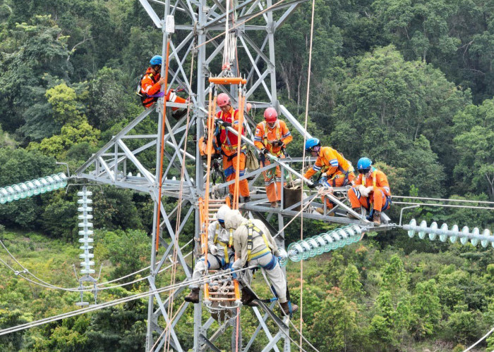 Jelang Hari Kesaktian Pancasila, PLN Jaga Keandalan Listrik Tegangan Tinggi Tanpa Padam