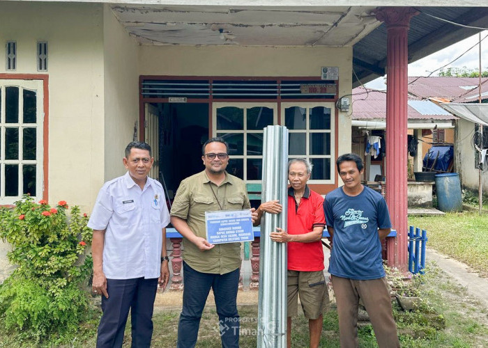 Bantu Renovasi Rumah Warga Belitung Timur, Yahya Sebut PT Timah Tak Pernah Absen Serahkan Bantuan untuk Warga