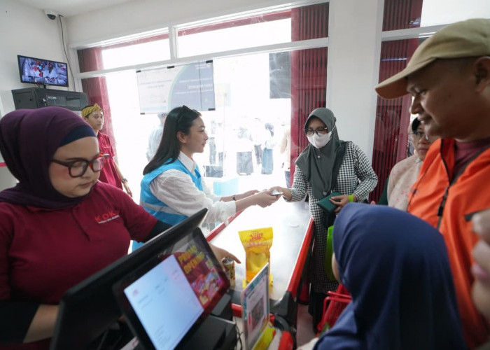 Dekatkan Layanan ke Desa, PLN dan Wamendagri Dorong Transaksi Listrik Mudah Lewat KDKMP di Jawa Barat