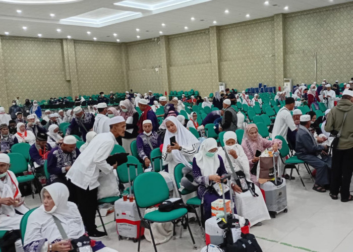 368 Jamaah Haji Babel Kloter 7 PLM Tiba, Masmuni: Jadilah Sosok Teladan di Tengah Umat dan Masyarakat