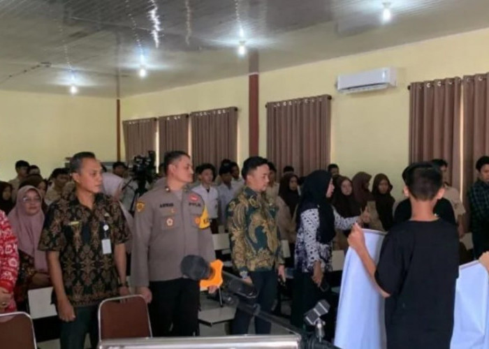 Polres Babar Kuatkan Pemahaman Pancasila Pelajar Mentok