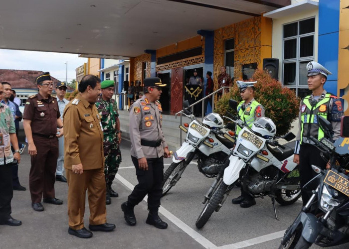 Polresta Pangkalpinang Gelar Apel Pasukan Operasi Ketupat Menumbing 2026   