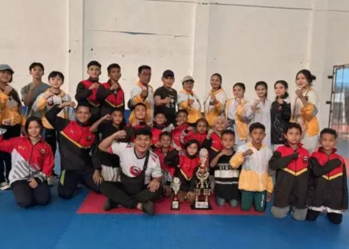Bintang Inkado Bangka Juara Umum 2 Karate Bupati Cup Bateng 2025