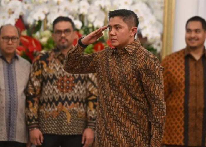 Kenali Teddy Indra Wijaya, Ajudan Gagah Prabowo yang Kini Jadi Sekretaris Kabinet