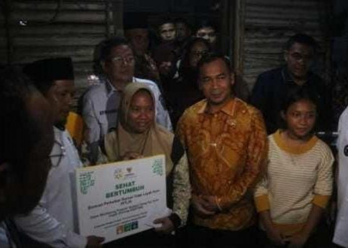 Menteri Kemendukbangga Tinjau Keluarga Risiko Stunting di Bangka Tengah