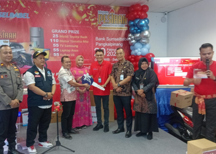 Untungnya Novisari, Nabung Pesirah BSB Pangkalpinang, Dapat Hadiah Toyota Rush