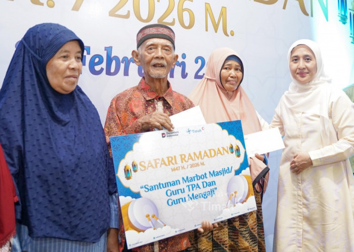 Momentum Ramadan, PT Timah Berbagi Kebahagiaan dengan Guru Ngaji dan Marbot Masjid