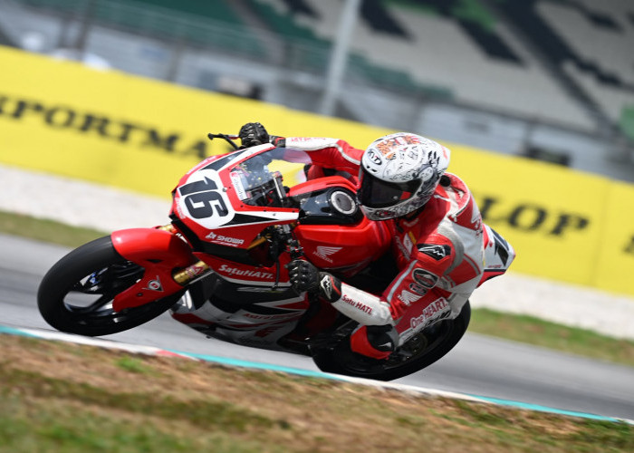 Tampil Melesat, Astra Honda Raih Podium dan Poin Penting di ARRC Sepang