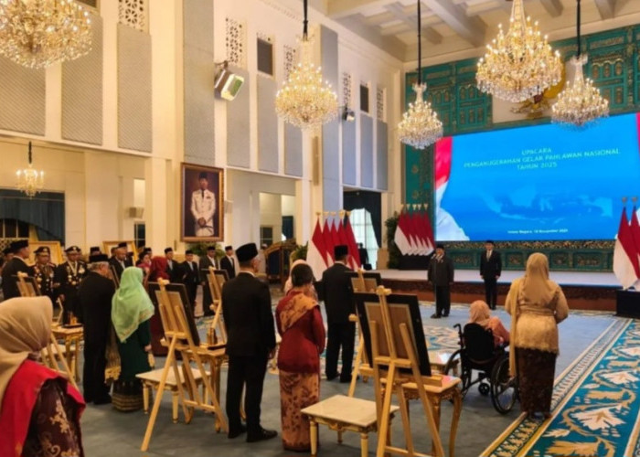 10 Pahlawan Nasional Baru, Ada Presiden Suharto, Gus Dur dan Marsinah