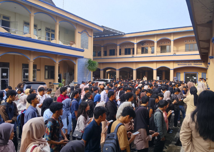 Ratusan Mahasiswa Baru UNIPER Siap Ikuti PKKMB
