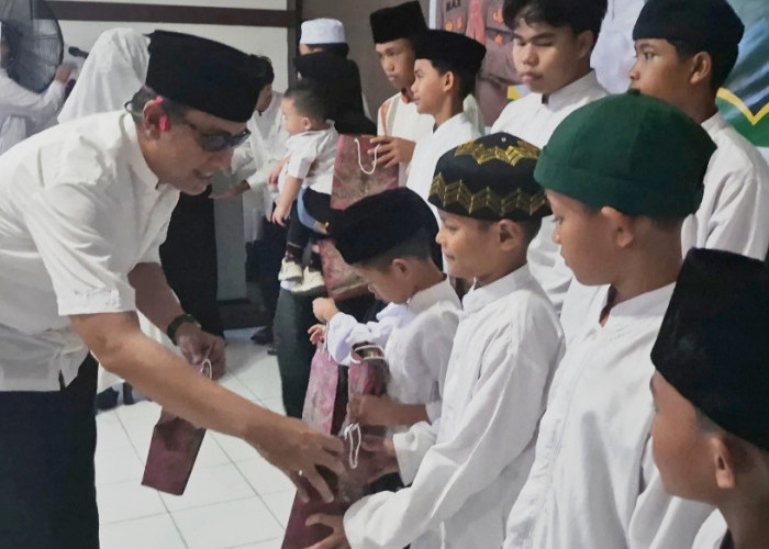 Polresta Pangkalpinang Gelar Buka Puasa Bersama Personel dan Masyarakat, Santuni Anak Yatim di Bulan Ramadan