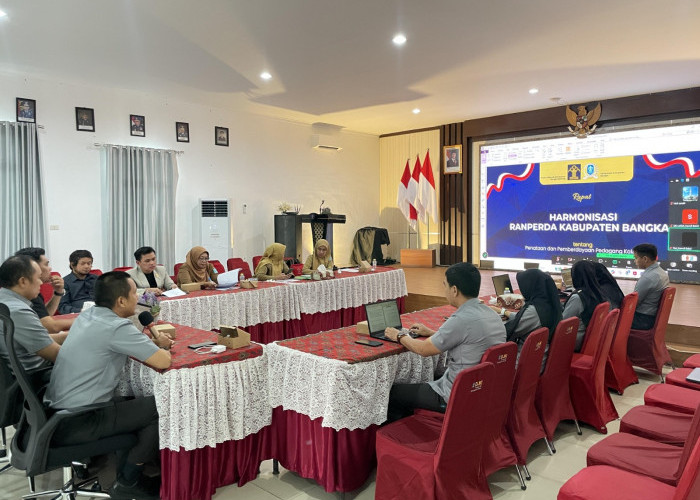 Kanwil Kemenkum Babel Harmonisasi Ranperda Penataan dan Pemberdayaan Pedagang Kaki Lima Kabupaten Bangka