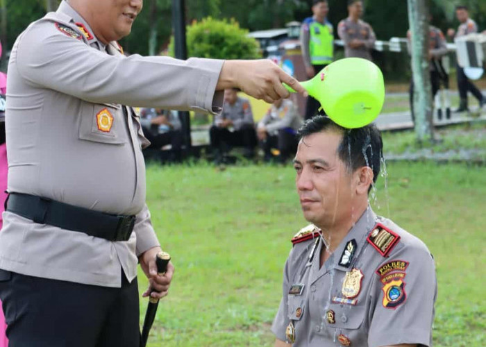 Sebanyak 30 Personel Polres Bangka Tengah Naik Pangkat