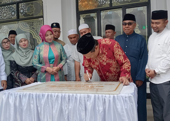 Resmikan Masjid H. Bakri, Wako Udin: Pangkalpinang Bisa Maju dengan Gotong Royong