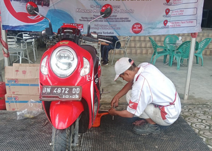 Peduli Konsumen yang Terdampak Banjir, Honda Babel Berikan Layanan Service Gratis di Parit Tiga Jebus