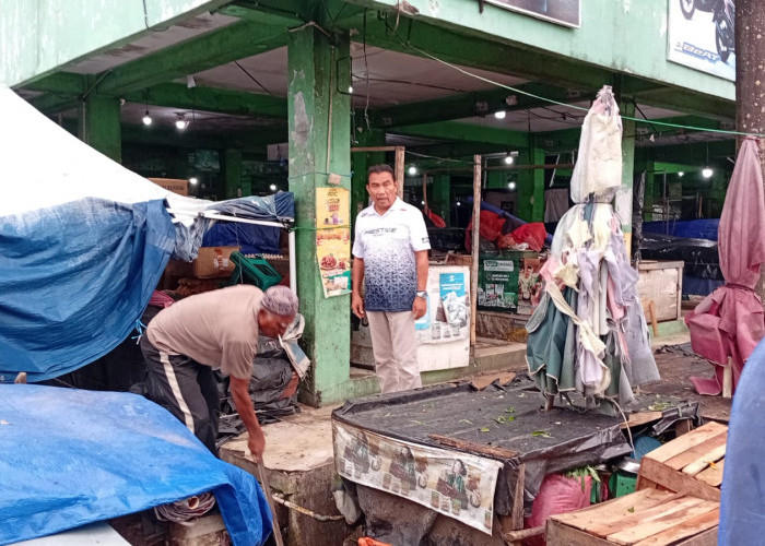 Sering Dibersihkan, Tetapi Sampah di Pasar Pagi Selalu Kambuh