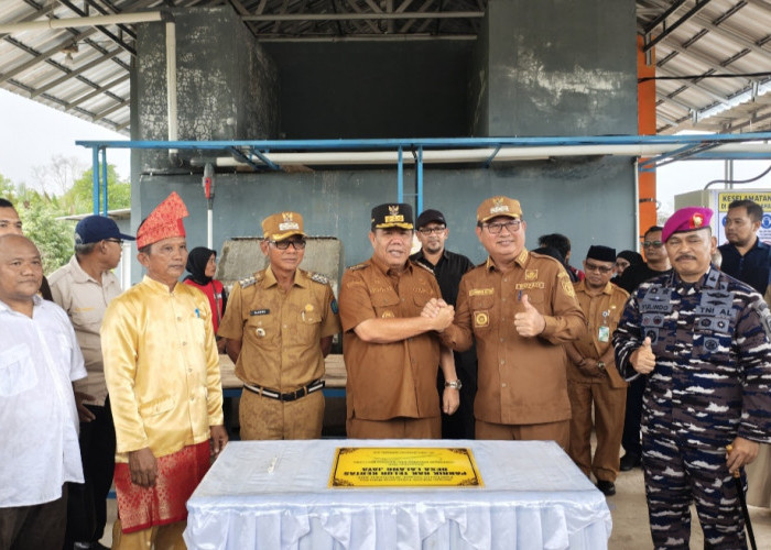 Dari Desa untuk Babel: Gubernur Hidayat Arsani Resmikan Pabrik Rak Telur di Beltim