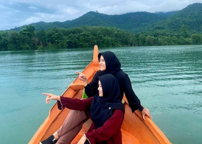 Danau Pading, Rekomendasi Wisata Healing di Bangka Tengah