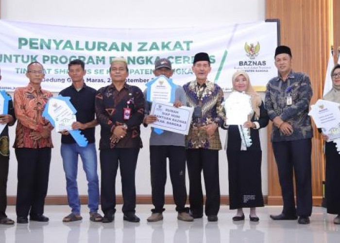 Baznas Bangka Salurkan Bantuan Pendidikan Program Bangka Cerdas