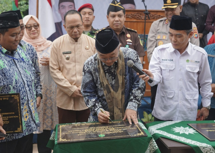 Algafry Rahman Dampingi ‎Mendikdasmen Resmikan Revitalisasi SMP Taruna Sains Muhammadiyah Koba   ‎