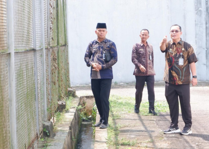 Pastikan Keamanan Optimal, Kalapas Narkotika Pangkalpinang Lakukan Pengecekan Brandgang dan Sarpras