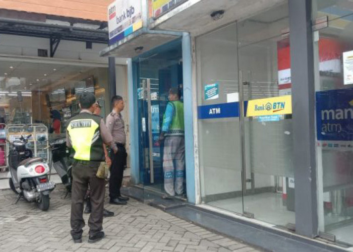Bandit Asal Palembang Nekad Bobol ATM di Bogor, Pakai Sabuk Jimat