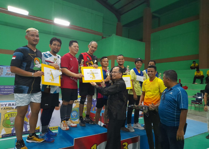 Kejuaraan Bulu Tangkis Algafry Rahman Cup 2023 Sukses Digelar, Ini Para Juaranya!