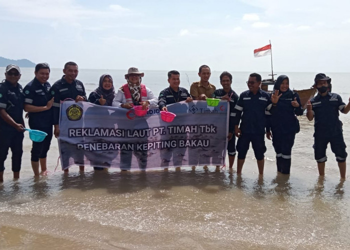 PT Timah Tbk Lakukan Restocking Kepiting di Pulau Kundur