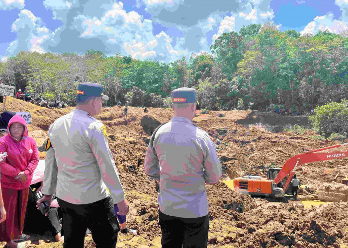 Kapolres Bangka Barat Turun ke Lokasi Tambang yang Timbun 3 Penambang 