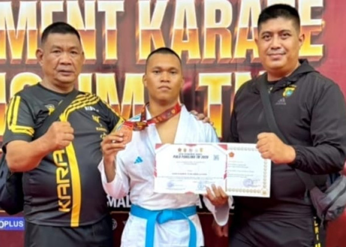 Karateka Polda Babel Ukir Prestasi di Open Tournament Karate Piala Panglima TNI Malang 2026   