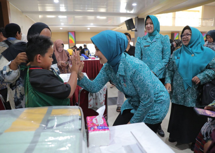 Puluhan Anak Antusias Ikuti Khitanan Massal di Beltim