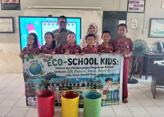 Eco-School Kids: Tim Pengabdian Edukasi Pengelolaan Sampah Berbasis 3R di SDN 27 Membalong Pulau Seliu