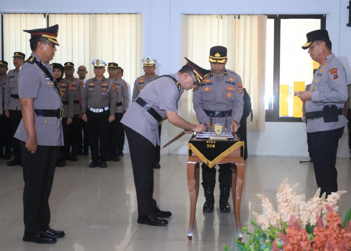 Kapolda Babel Pimpin Sertijab Kapolresta Pangkalpinang