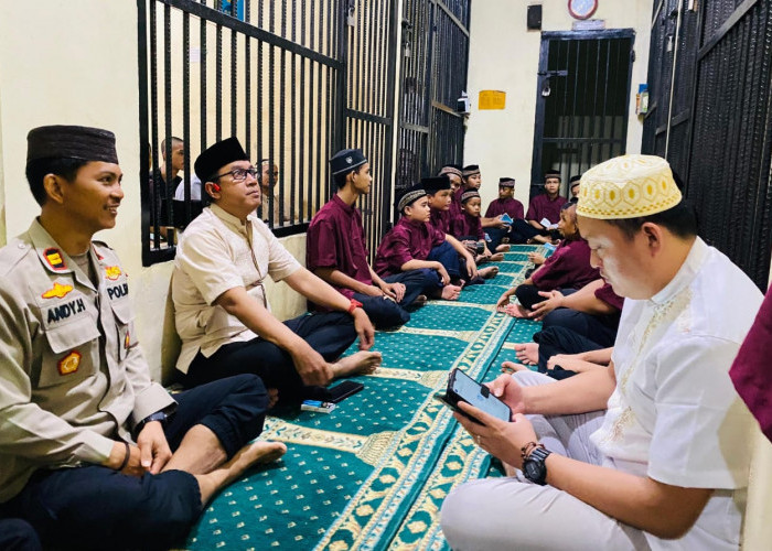 Peringati Isra Mikraj, Kapolresta Pangkalpinang Gelar Pengajian Bersama Anak Panti dan Tahanan