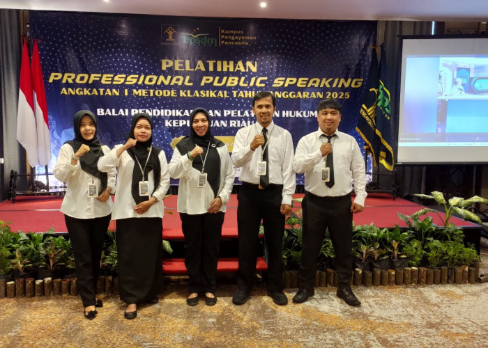 Jajaran Kemenkum Babel Ikuti Pelatihan Professional Public Speaking 