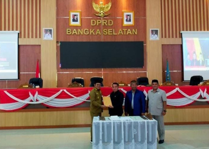 Paripurna Penyampaian Raperda, Ini Empat Raperda yang Disampaikan, Ada Pakaian Adat 