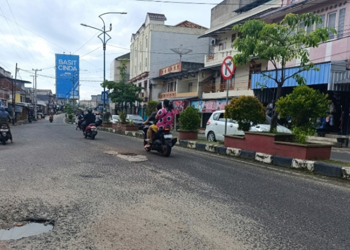 Segini Total Biaya yang Dikeluarkan Oleh Pemkab Basel Untuk Peningkatan Jalan Jenderal Sudirman 