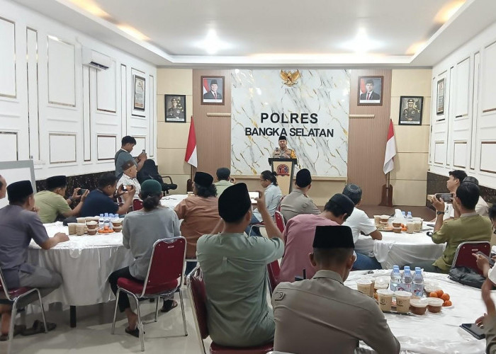 Buka Puasa Bersama, Kapolres Basel Sebut Jadikan Media Sebagai Instrumen Evaluasi Kinerja