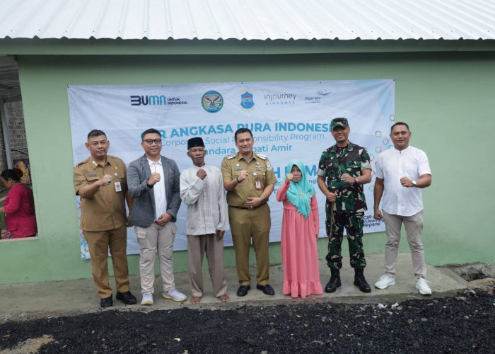 Bedah Rumah CSR Angkasa Pura, Pj Wako Budi Bersyukur Masyarakat Terbantu