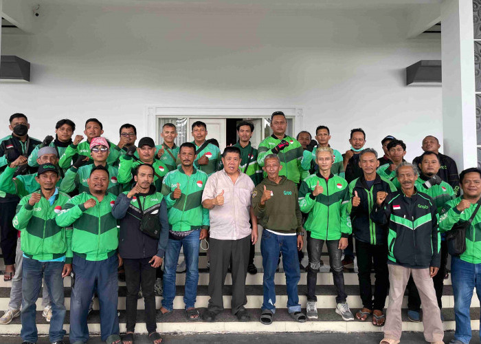 Terkumpul 40 Juta, Donasi dari Babel Untuk Alm. Affan Kurniawan Diantar ke Keluarga di Jakarta